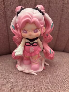 Dora Honor of Kings figure